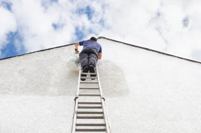 Peinture extérieure à Parcé — façades et ravalement